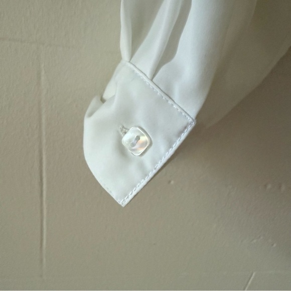 VINTAGE Western Blouse with Beaded Detail - Picture 6 of 10